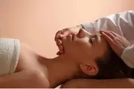 【何度でも同価格☆】首肩こり/腰痛/疲れを改善!全身整体30分3300円