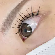 パーソナルパーマ(パリジェンヌorまつぱ)×フラットラッシュ100本【シャンプー付き🫧】