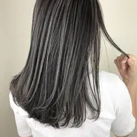 ⭐️脱白髪ぼかしハイライトカラー⭐️ケアブリーチ付‼️