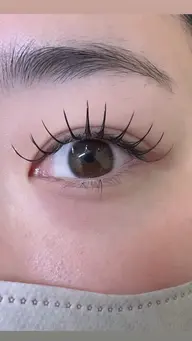 下まつげエクステ🪽🫧他のメニューに➕で付けることできます✨️