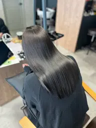 【💎ブリーチ履歴ある方はこちら💎】カット+縮毛矯正+幹細胞トリートメント🫧