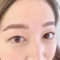 ラッシュリフトとアイブロウスタイリングwax