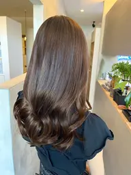 イルミナカラー＋ナシードトリートメント