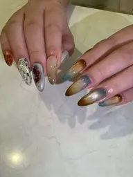 【ハンド】オフなしお持ち込みニュアンスデザイン⚠️ ワンカラー/マグネットワンカラー/ミラーワンカラー/埋め尽くしは不可