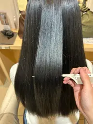 【自然な艶髪✨️】縮毛矯正🪄︎︎◝✩