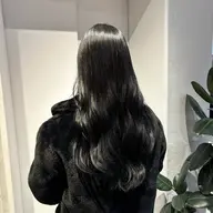 【就活・実習に向けて☆】暗染めカラー🖤🎶無料トリートメント付き