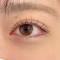 初回限定‼️ラッシュリフト　トリートメント付き🎵ビューラーいらずのパッチリ目元へ☆