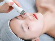 【新規限定】毛穴洗浄＋角栓取り＋毛穴引き締めパック(40分)¥5600円