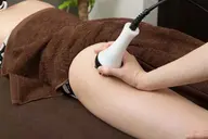 【最強痩身ハイパーナイフ4部位】ホホバオイルで一番人気計100分(全員別途シーツ代300円)