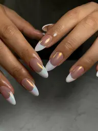フレンチネイル(10本)/オフ込み⭐️