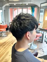 【Men's】カット＋シャンプー(ﾍｯﾄﾞﾏｯｻｰｼﾞ,眉ｶｯﾄ込み)※学生割引あり