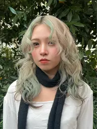 【🎨デザインカラー🎨】ブリーチ+カラー+デザインの組み合わせメニュー🪽再来のお客様用❤️‍🔥ケア剤付き✨️