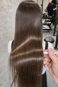 【今だけ新規クーポン！】美髪整形ストレート＋cut【髪質改善】髪質そのものを整形する！