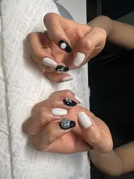 🎀🉐ワンカラー +4個パーツ 🎀🉐ケア込み