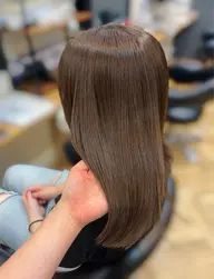 【迷ったらこれ】♡透明感カラー➕カット➕2stepトリートメント｜赤み消してふんわり艶感🕊️【指名料込み】