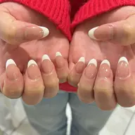 フレンチネイル 🚨ベースカラーあり🚨 (オフなし)