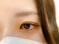 【✨オフ無料✨】🔥話題のロット式上下まつげパーマ(トリートメント付き) (毎週の月曜と金曜ご予約不可❣️)