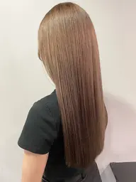 ミニモ学割［今だけ✨］イルミナカラー➕高濃度1Stepトリートメント