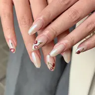 ▪️オフあり▪️【ジェルオフ無料】フィルイン対応☁️お好きなアート4本🎨