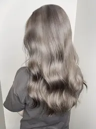 💚根元染め＋トリートメント💚《全体染めは➕2000円》