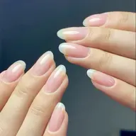 透明クリアジェルネイル