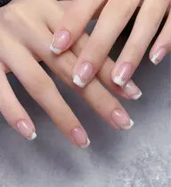 シンプルデザインネイル(持ち込みデザイン👌事前のご相談をお願いします。)