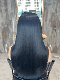 【3月限定価格☂️】似合わせカット✂️+髪質改善ストレート➕保湿トリートメント🫧