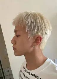 【🚹メンズ限定価格🚹】カット✂️+ダブルカラー(ブリーチ1回込)💙+トリートメント付き✨