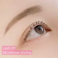 ラッシュリフト(まつ毛パーマ)+美眉スタイリング💕