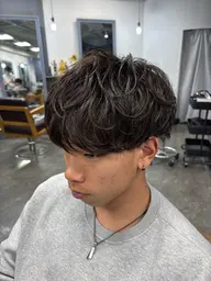 [4月限定激安クーポン]カット&各種パーマ¥4500~