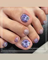 ハンド&フット💅　同時でお得‼️どちらもワンカラー＋アート2本付き💓（ご新規様オフ無料）