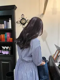 🥣カット+寒色カラー+水分パックトリートメント（U25女性限定）