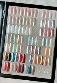オーロラ・ミラーネイル　７０種類以上から選べる練習モデル　2990円