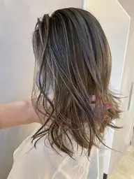 ㊗️new open記念クーポン㊗️🔥ハイライトorバレイヤージュ（ブリーチ込み）🔥