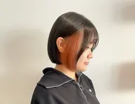 🎀さりげないおしゃれがしたい方に🌟インナーカラーでイメチェンしませんか？💖ブリーチ込みでしっかり発色✨