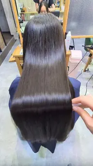 縮毛矯正されてる方におすすめ💚髪質改善トリートメント💚