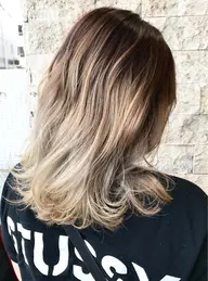 【instaで話題のバレイヤージュコース】カット & バレイヤージュ&バイカルテトリートメント