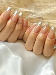 《オフ込》フレンチネイル(下地カラー＋¥1,000)