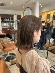 【カットで決まる】ボブカット+艶髪カラー