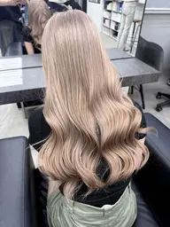 【人気𝐍𝐨.𝟐ブリーチカラー✨】❤︎1ブリーチカラー✖️3STEPトリートメント❤︎