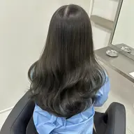 うる艶透明感カラー✨(トーンアップ、トーンダウン🉑)＋4Stepトリートメント🫧🫧