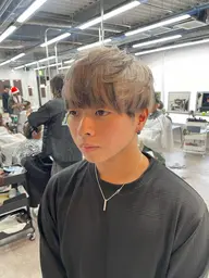 🔥メンズの方はこちら♪「ケアブリーチ使用」ブリーチ+カラー🌈