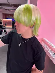 【メンズ限定】男性大歓迎!カット＋ブリーチ2回＋艶カラー