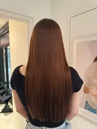 ツヤツヤ縮毛矯正👩‍🦱！！