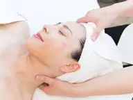 【初回限定】フェイシャル体験 2,200円(通常8,800円)