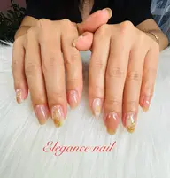 「オフ無し」自爪ネイル　ワンカラー＋デザイン4本