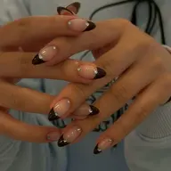 フレンチネイル🫧💅【オフ込み】パラジェル使用