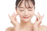 《美白、ハリ、ほうれい線》 美白エイジングフェイシャル