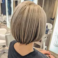 『今話題の✨』イロジカケカラー➕ブリーチ➕カット✄