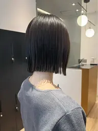 【驚きの仕上がり⭐️】カット+艶さらストレート(縮毛矯正)